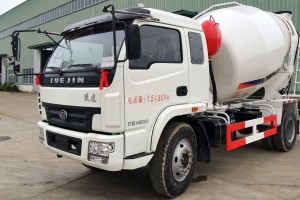 跃进国三6方搅拌车